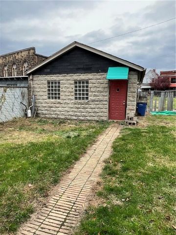 111 Auriles St, Duquesne, PA 15110