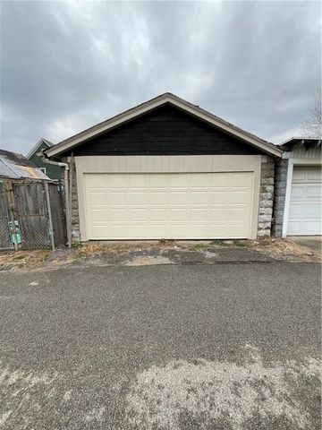 111 Auriles St, Duquesne, PA 15110