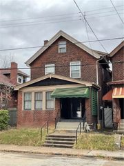 111 Auriles St, Duquesne, PA 15110