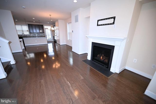 2413 GLENALLAN AVE, Silver Spring, MD 20906