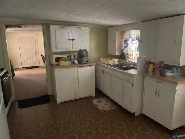 9710 Lay Springs Road, Gadsden, AL 35904