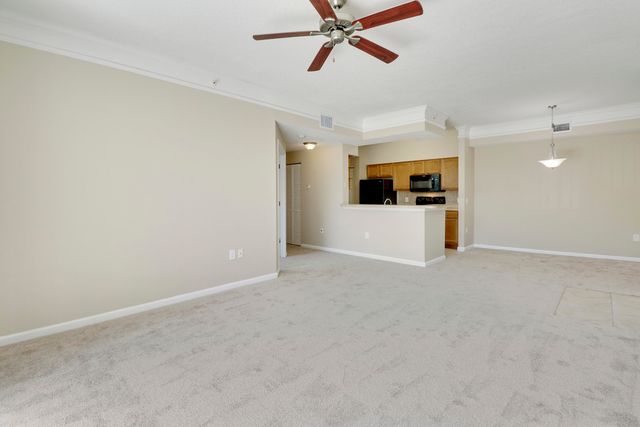 9211 Myrtlewood Circle W, Palm Beach Gardens, FL 33418