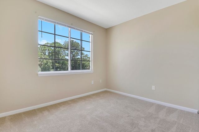 9211 Myrtlewood Circle W, Palm Beach Gardens, FL 33418