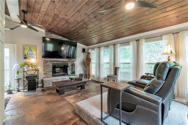6040 Park Bend Avenue, Braselton, GA 30517
