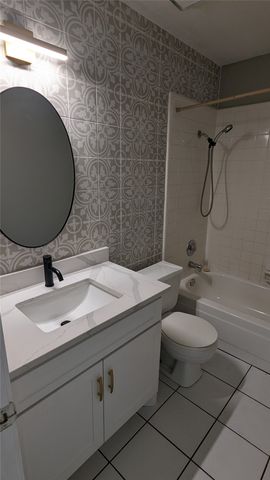 2706 Parkview Drive, Corinth, TX 76210