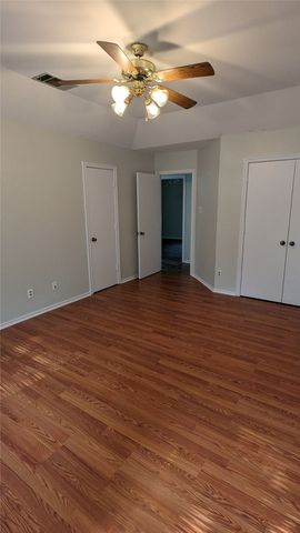 2706 Parkview Drive, Corinth, TX 76210