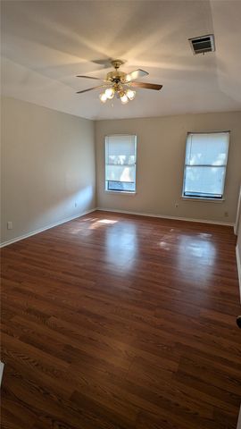 2706 Parkview Drive, Corinth, TX 76210