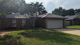 2706 Parkview Drive, Corinth, TX 76210