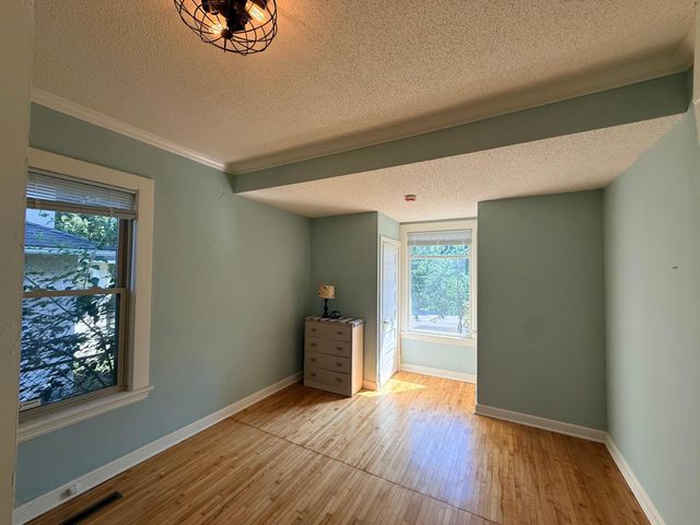 3343 Girard Avenue N, Minneapolis, MN 55412