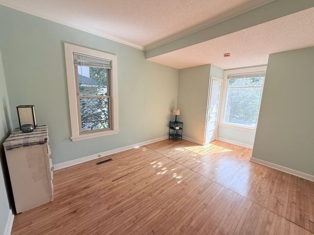 3343 Girard Avenue N, Minneapolis, MN 55412