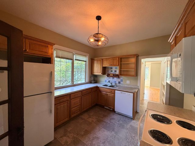 3343 Girard Avenue N, Minneapolis, MN 55412