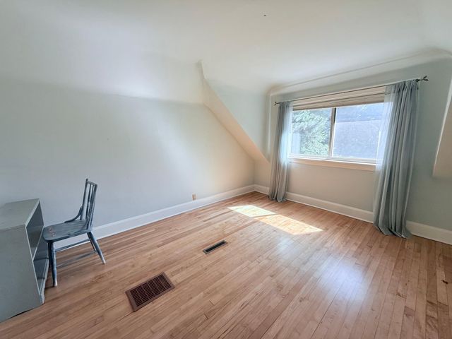 3343 Girard Avenue N, Minneapolis, MN 55412