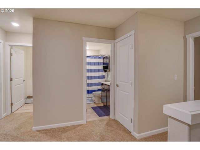 7016 Ne 156TH Pl, Vancouver, WA 98682