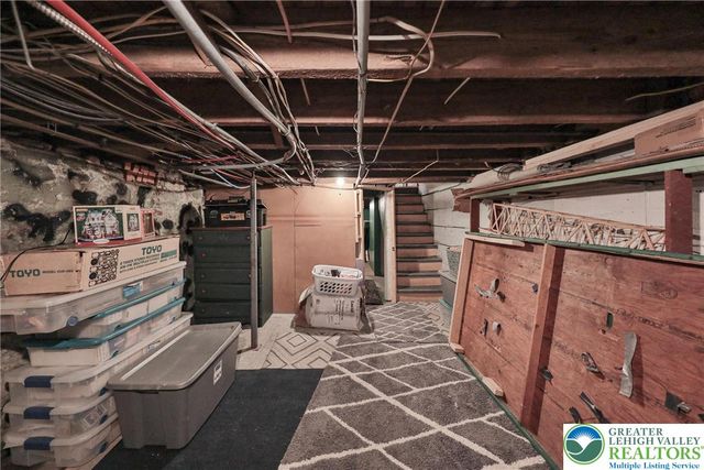 230 Carbon Street, Lehighton Boro, PA 18235