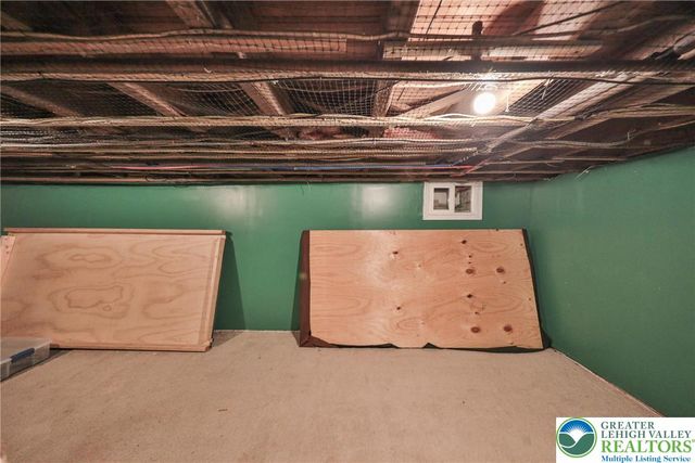 230 Carbon Street, Lehighton Boro, PA 18235