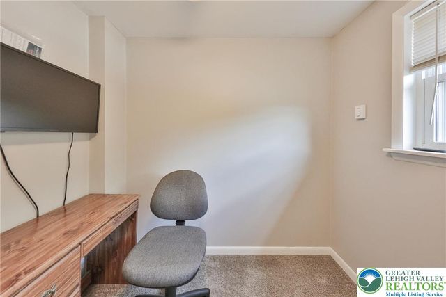 230 Carbon Street, Lehighton Boro, PA 18235