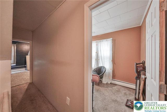 230 Carbon Street, Lehighton Boro, PA 18235