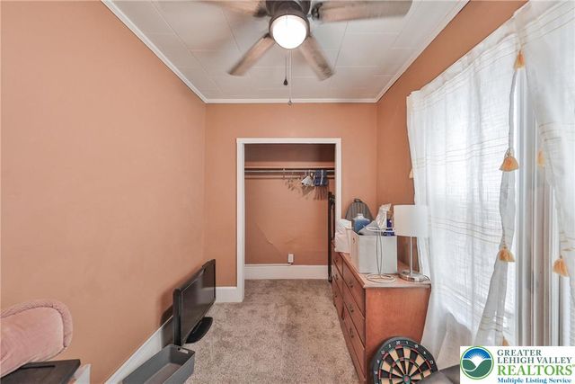 230 Carbon Street, Lehighton Boro, PA 18235