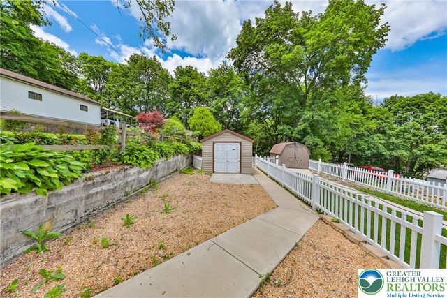 230 Carbon Street, Lehighton Boro, PA 18235