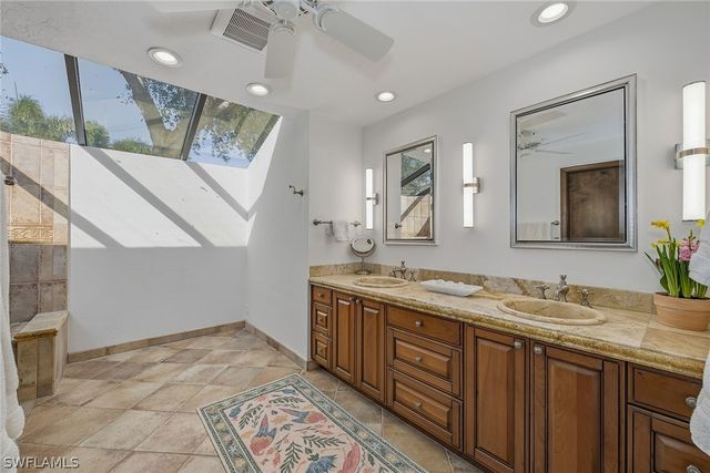 9 Las Brisas WAY 10, Naples, FL 34108