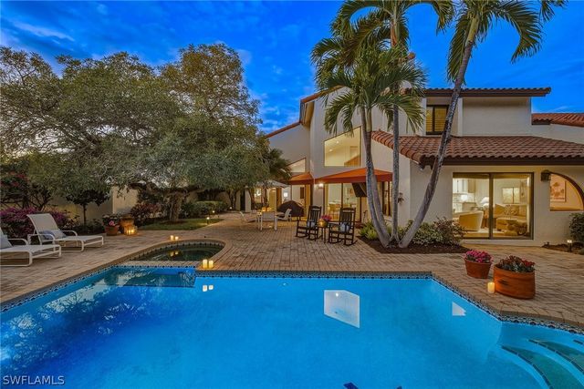 9 Las Brisas WAY 10, Naples, FL 34108