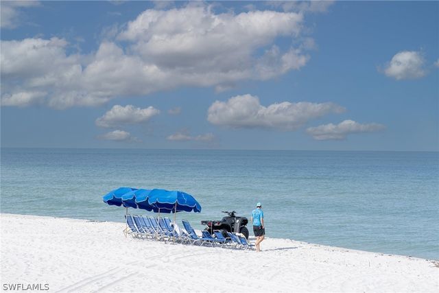 9 Las Brisas WAY 10, Naples, FL 34108