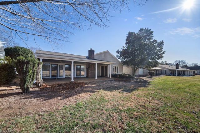 116 Spyglass Drive, Advance, NC 27006