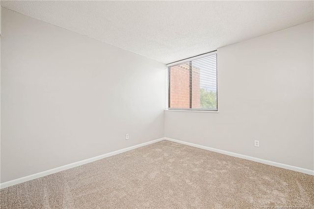 1100 Clarendon Street 602, Fayetteville, NC 28305