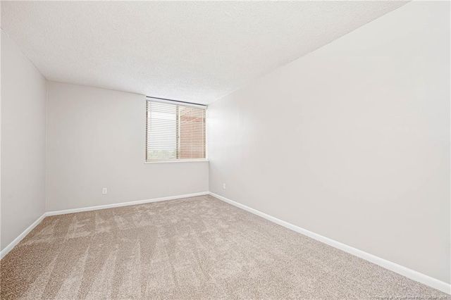 1100 Clarendon Street 602, Fayetteville, NC 28305