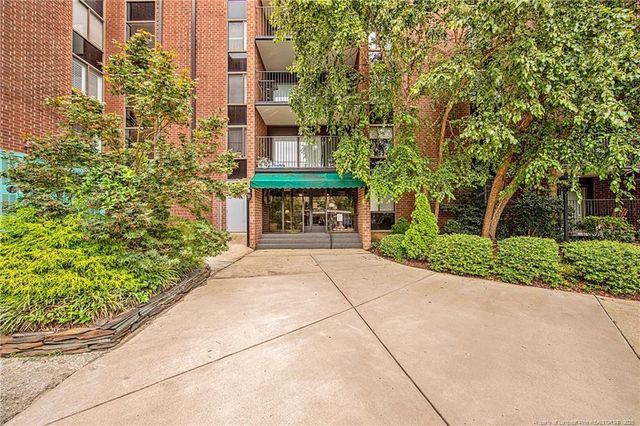 1100 Clarendon Street 602, Fayetteville, NC 28305