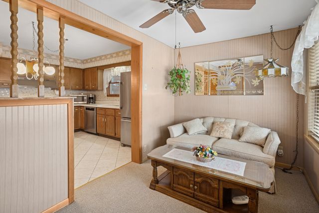 2324 N 73rd Court, Elmwood Park, IL 60707