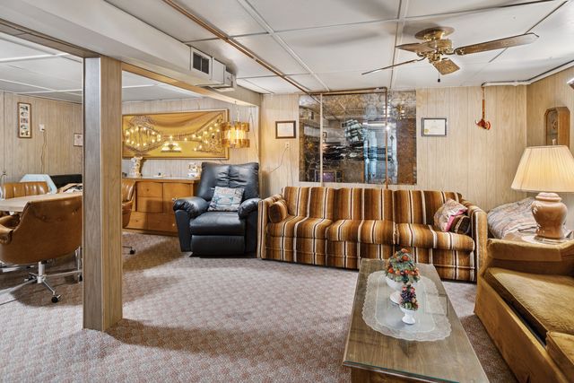 2324 N 73rd Court, Elmwood Park, IL 60707