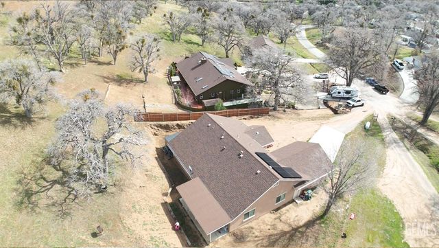 17950 Zurich Ct, Tehachapi, CA 93561