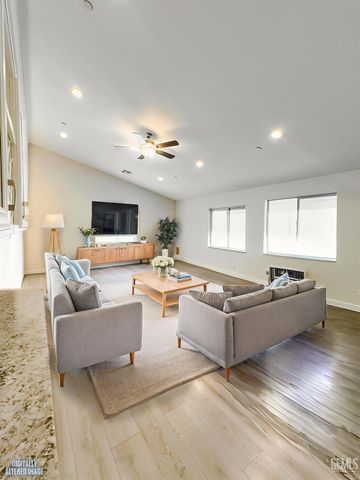 17950 Zurich Ct, Tehachapi, CA 93561