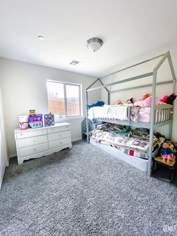 17950 Zurich Ct, Tehachapi, CA 93561