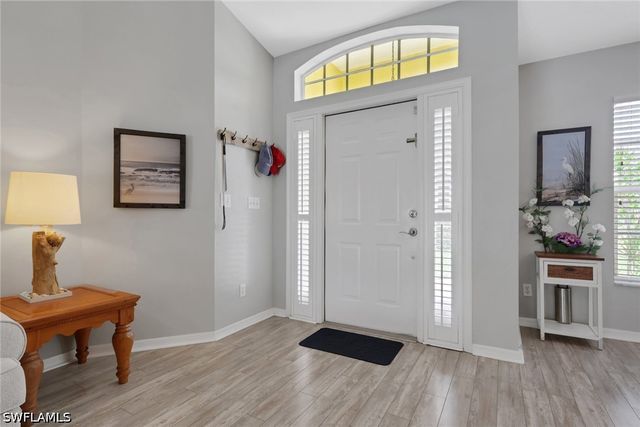 505 Raven WAY, Naples, FL 34110