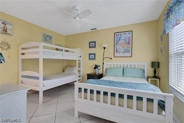 505 Raven WAY, Naples, FL 34110