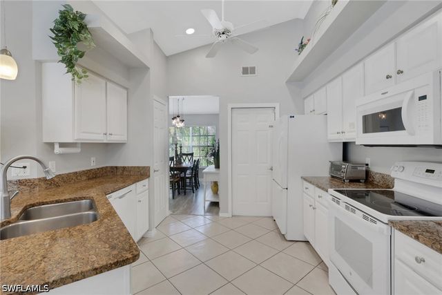505 Raven WAY, Naples, FL 34110