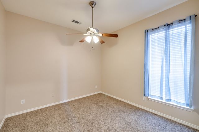 2817 Newburyport Avenue, Garland, TX 75044