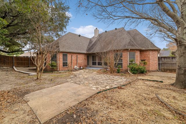 2817 Newburyport Avenue, Garland, TX 75044