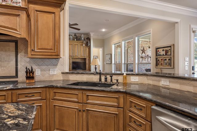 252 S Bay, Bullard, TX 75757