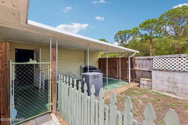 267 Poinciana Avenue, Port Orange, FL 32127