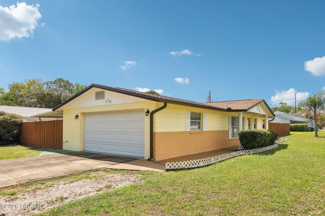 267 Poinciana Avenue, Port Orange, FL 32127