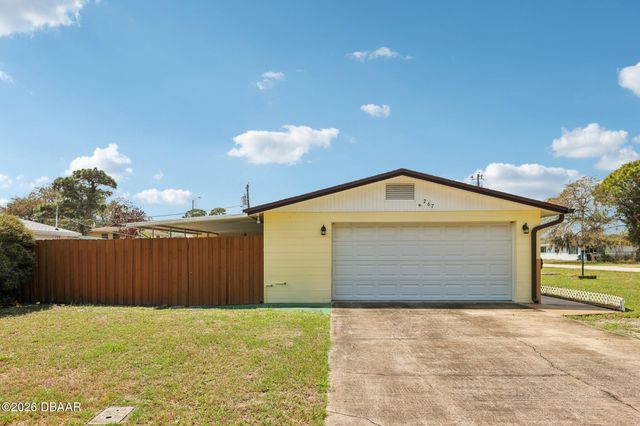 267 Poinciana Avenue, Port Orange, FL 32127