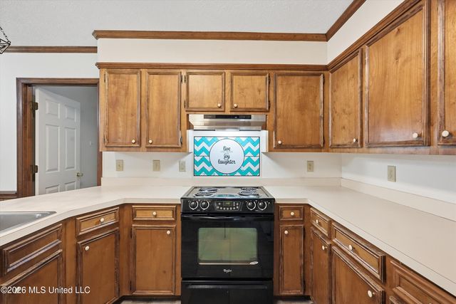 339 Barfield Drive, Byram, MS 39272