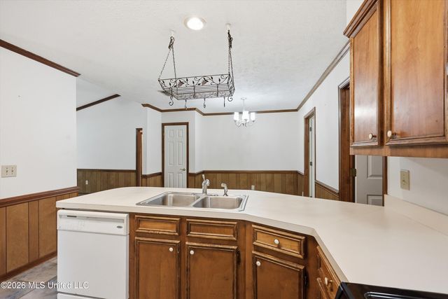 339 Barfield Drive, Byram, MS 39272