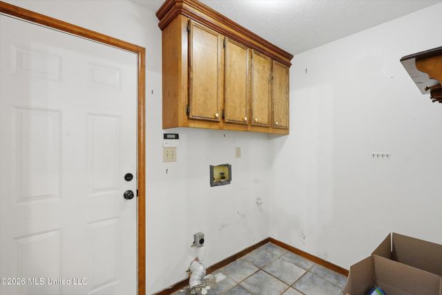339 Barfield Drive, Byram, MS 39272