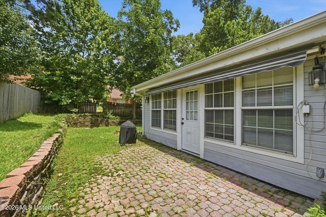 339 Barfield Drive, Byram, MS 39272