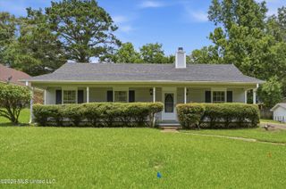 339 Barfield Drive, Byram, MS 39272