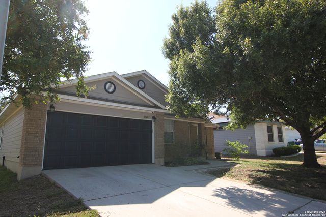 15247 KAMARY LN, San Antonio, TX 78247